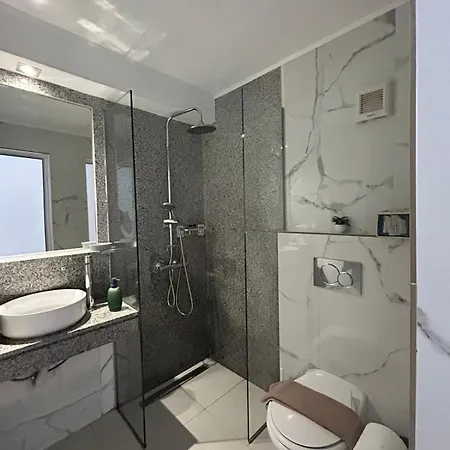 Fiosal 2 3* مدينة سكياثوس