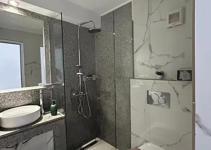 Fiosal 2 3* مدينة سكياثوس